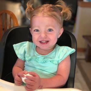 Meet your Posher, Candy